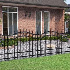 OMAXI Zahradní plot s kopím nahoře černý 240 x 100 cm, práškově lakovaná ocel 561874