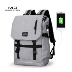 Mark Ryden Velkokapacitní batoh s USB MR5748