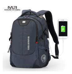 Mark Ryden batohy Bolsa Mochila S USB (2)